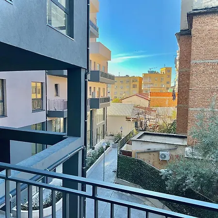 New Bliss Bazaar Daire Tiran